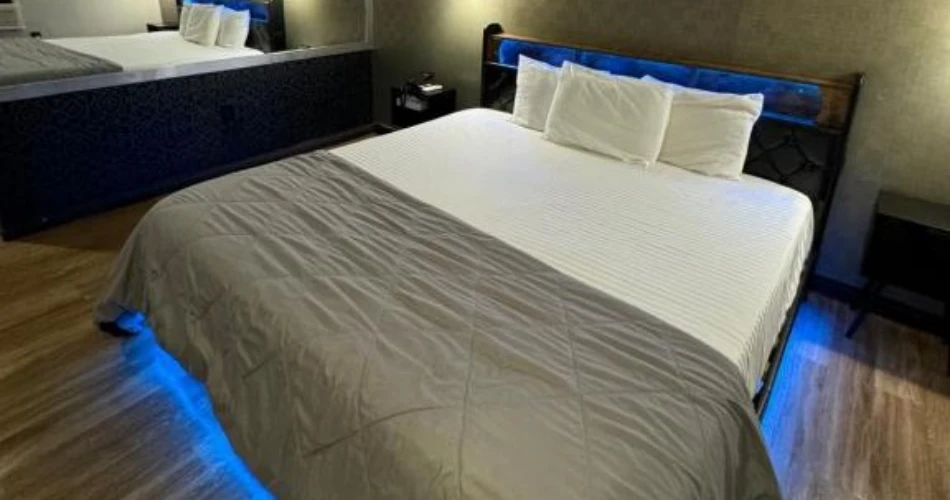 Hotels Near Yankee Stadium with Parking – Stay, Park & Enjoy the Game!
