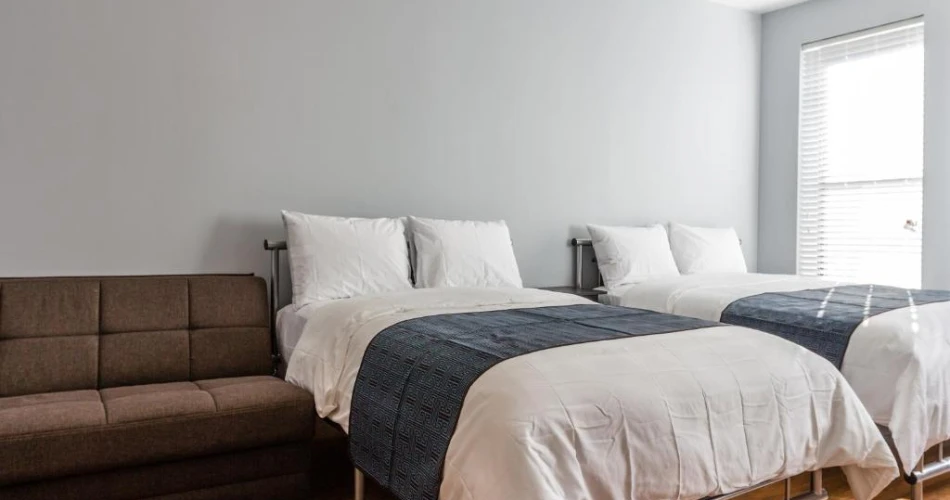 Top Hotels Near Yankee Stadium for a Perfect Stay – Comfort, Convenience & Savings!