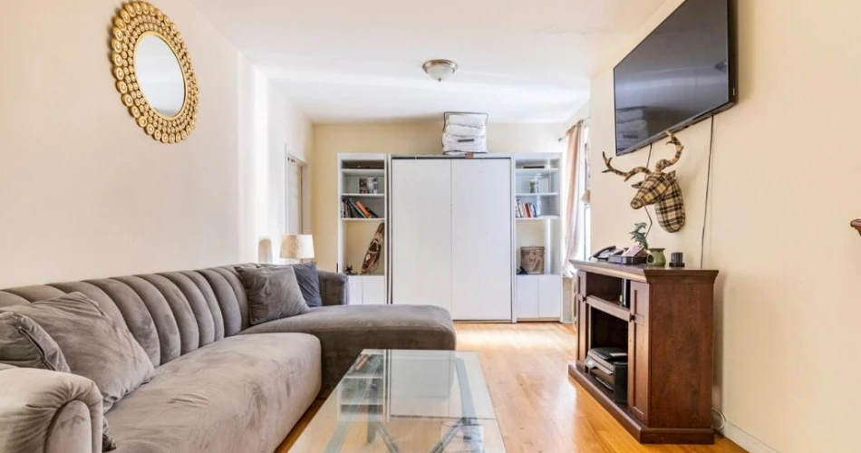 Hit a HomeRun with These Hotels Near Yankee Stadium Offering Free Parking
